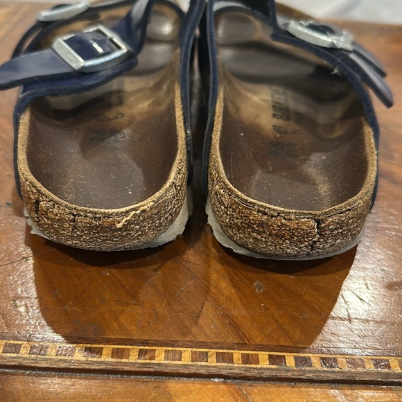 Bright blue leather and pleather Birkenstocks - Picture 3 of 4